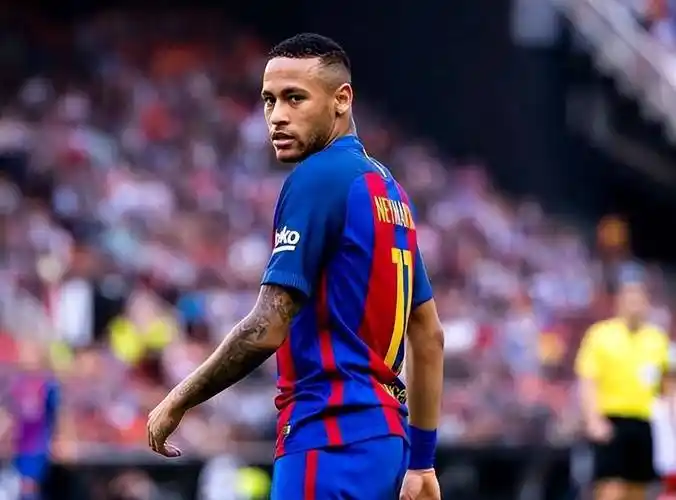 的转会窗口 的转会窗口