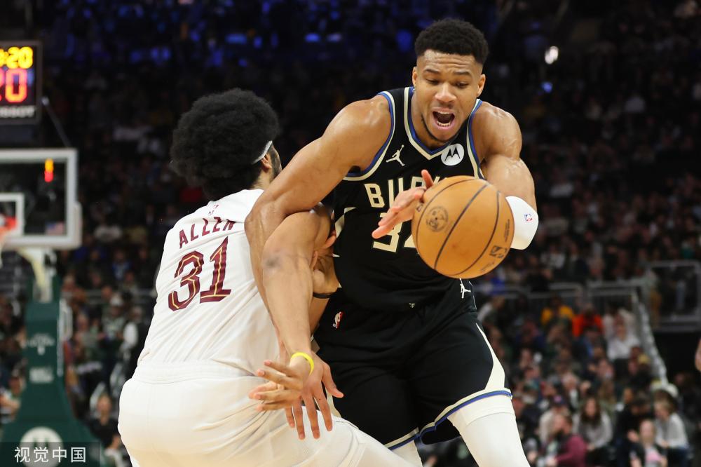 场上耐人寻 场上耐人寻