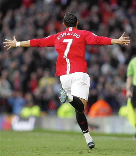 动仍令人关 动仍令人关