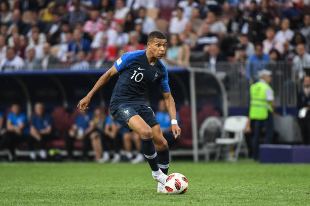 7球3助攻，库库雷利亚本赛季已经直接参与10球.