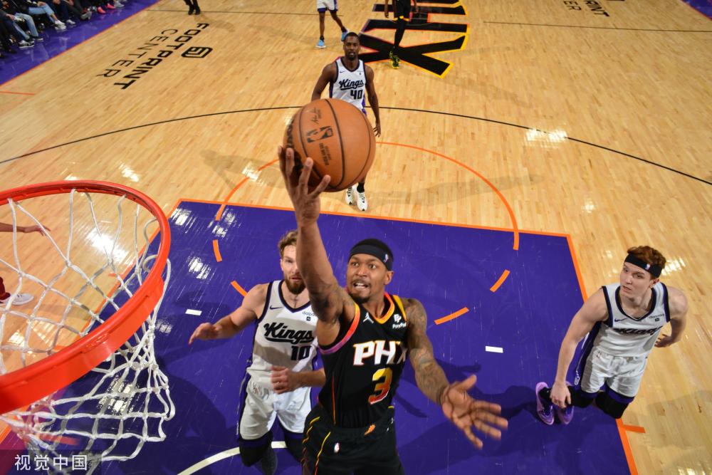 官方：巴萨与19岁门将阿龙-雅各比什维利续约至2028年.