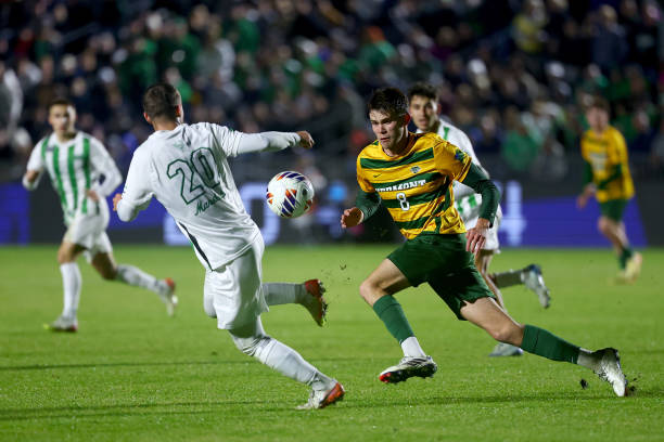 援哈德森多 援哈德森多